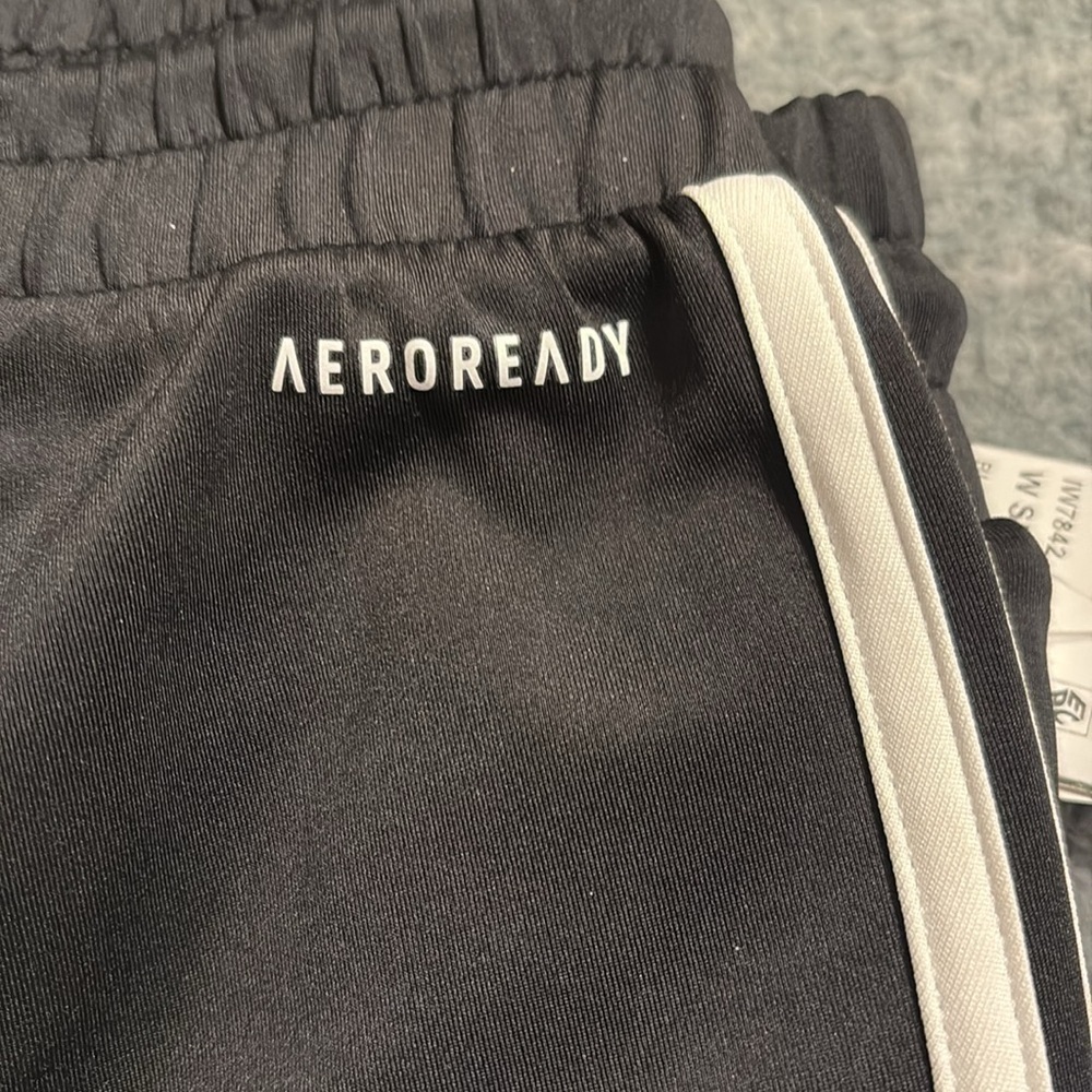 Adidas men’s pants - Picture 6 of 6